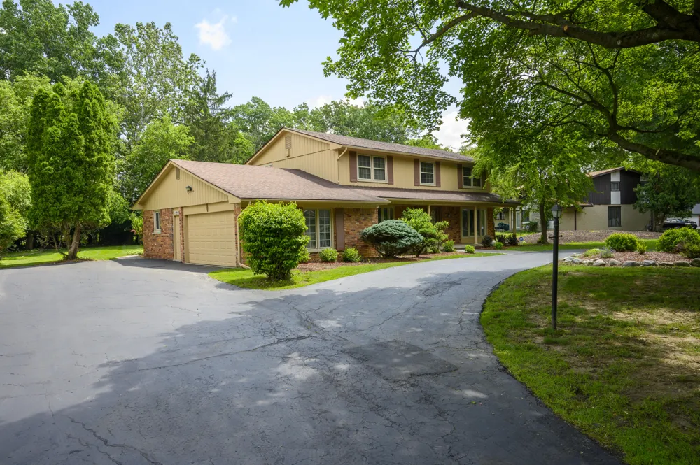 28550 Tavistock Trail Southfield, MI 48034