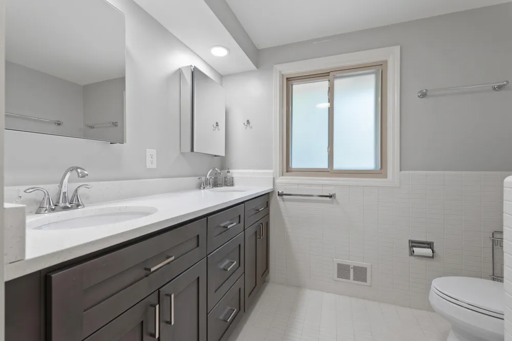 28550 Tavistock Trail Southfield, MI 48034
