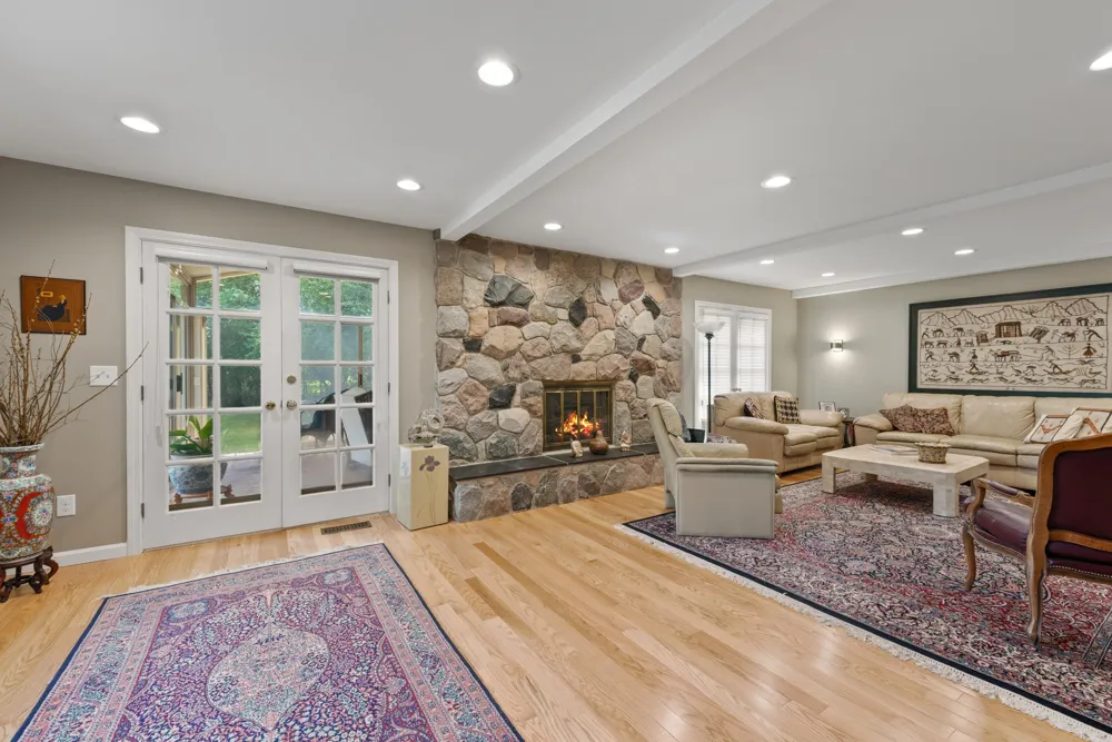 28550 Tavistock Trail Southfield, MI 48034