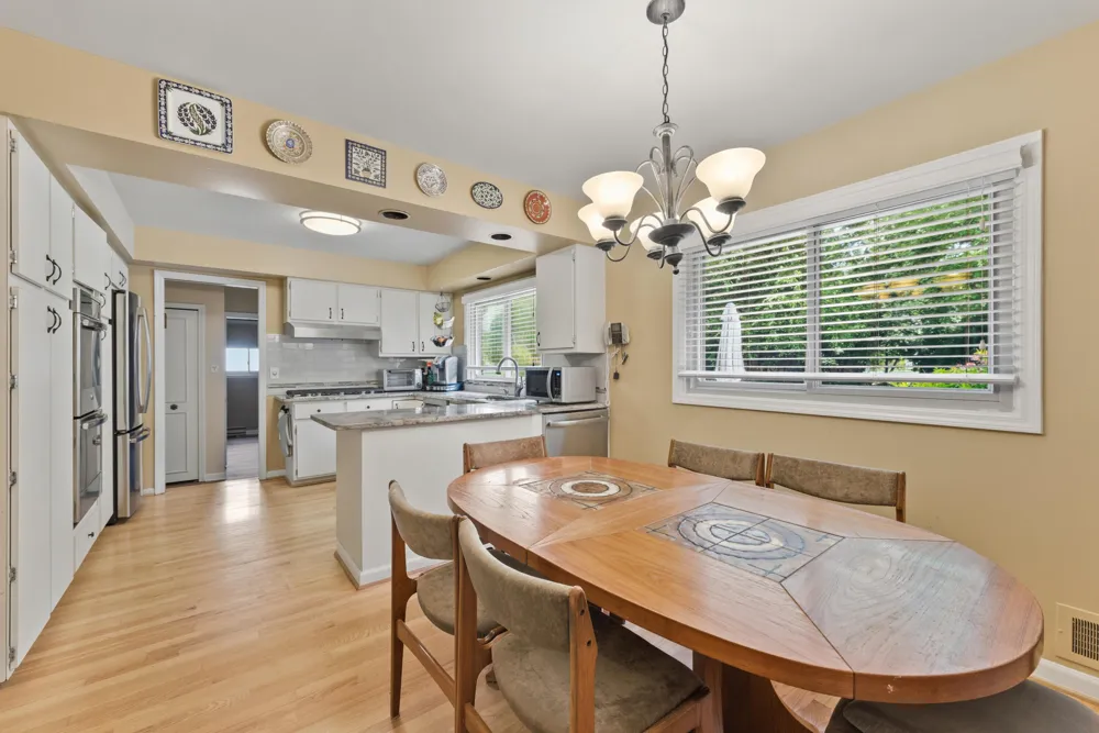 28550 Tavistock Trail Southfield, MI 48034
