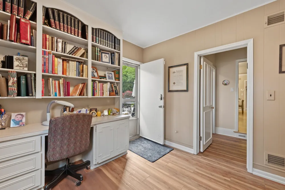 28550 Tavistock Trail Southfield, MI 48034