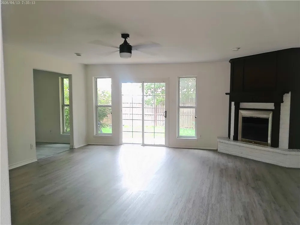 849 CLIFF DRIVE Portland, TX 78374