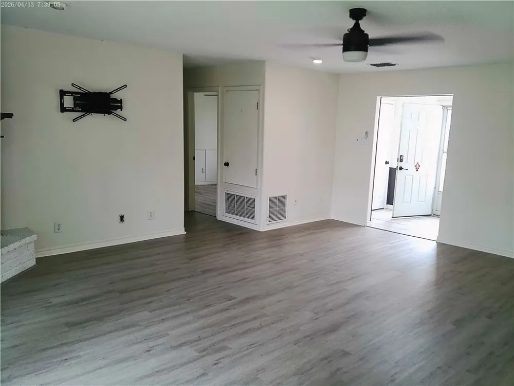 849 CLIFF DRIVE Portland, TX 78374