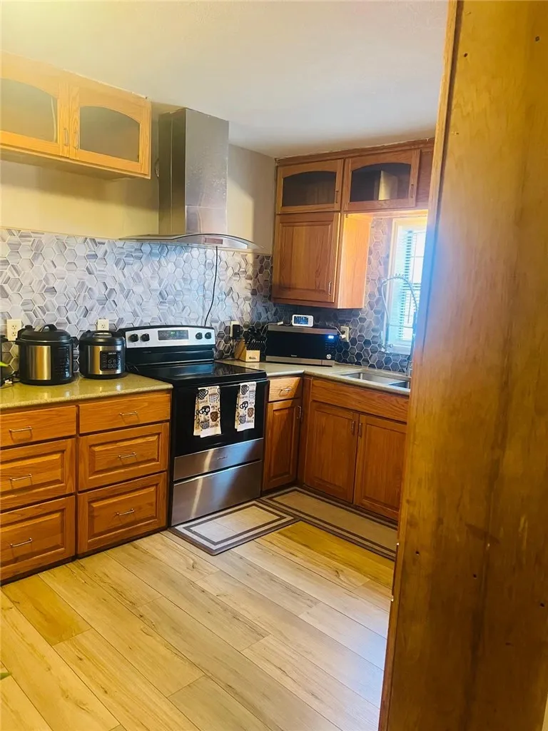 319 Olmito Street Alice, TX 78332