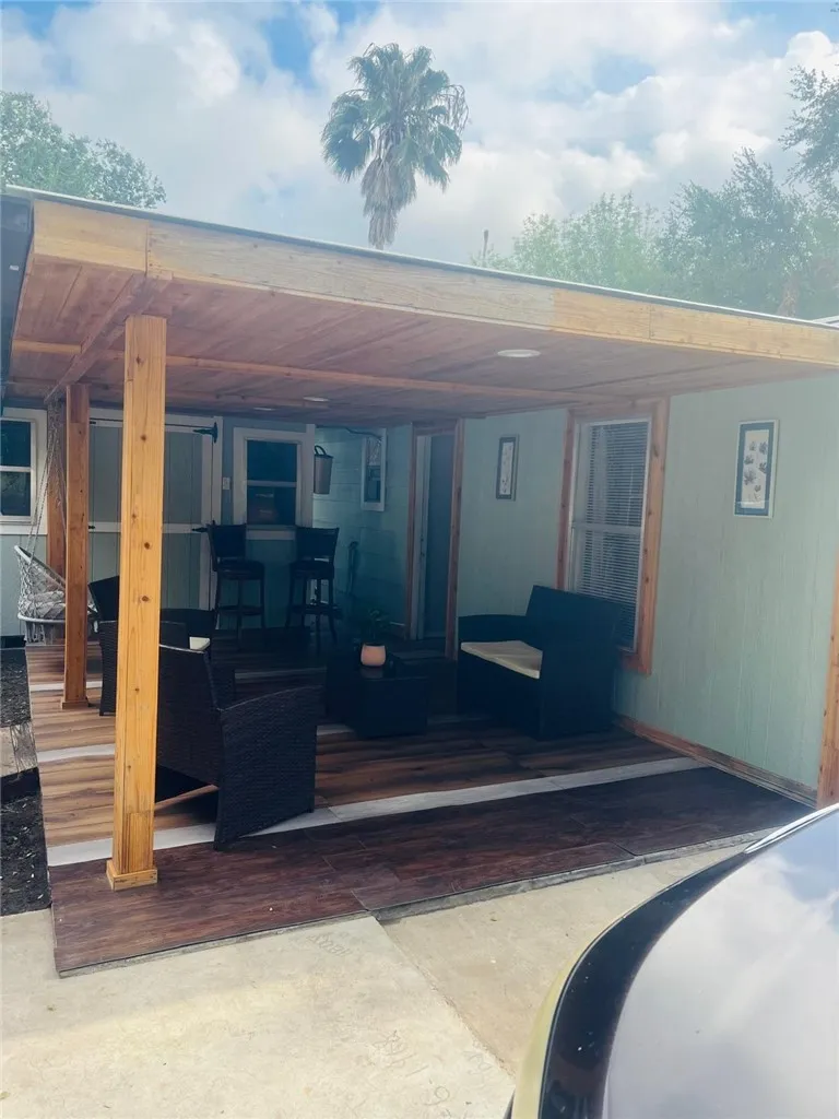 319 Olmito Street Alice, TX 78332