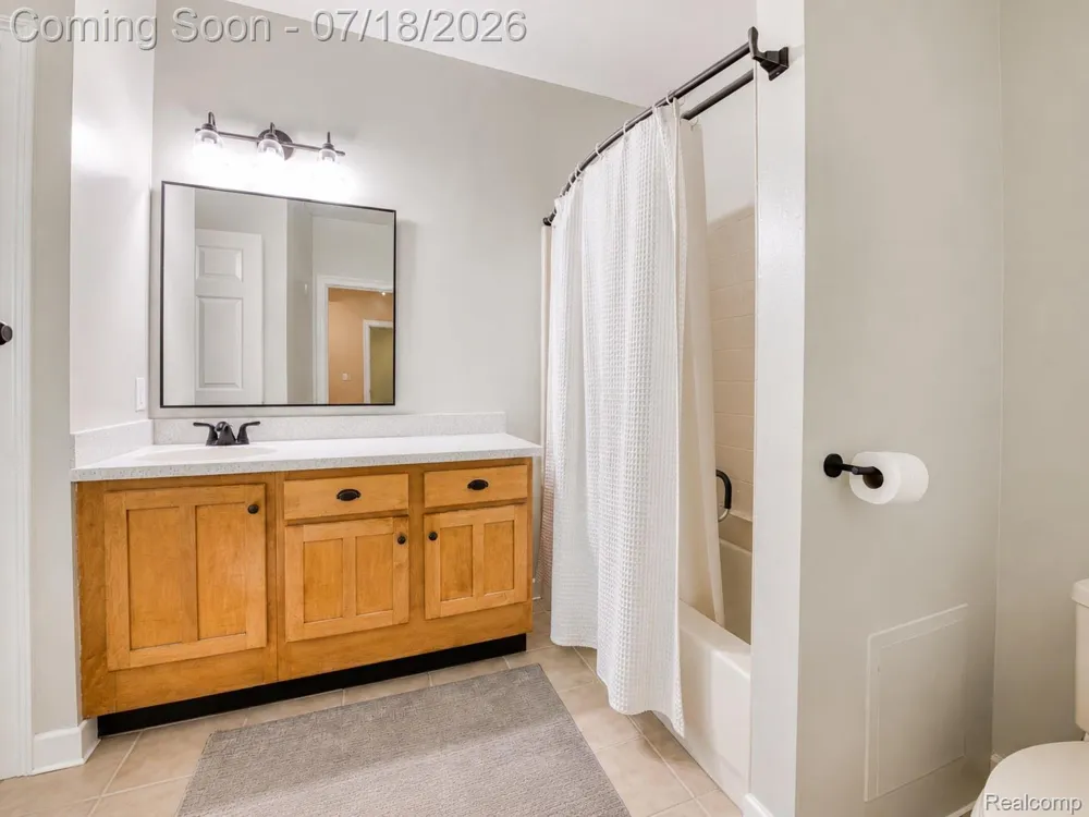 39144 Hayes Road Clinton Charter Township, MI 48038