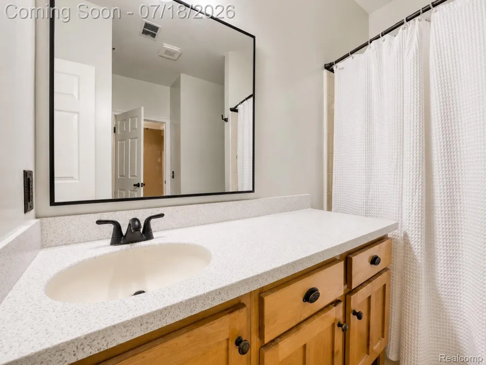 39144 Hayes Road Clinton Charter Township, MI 48038