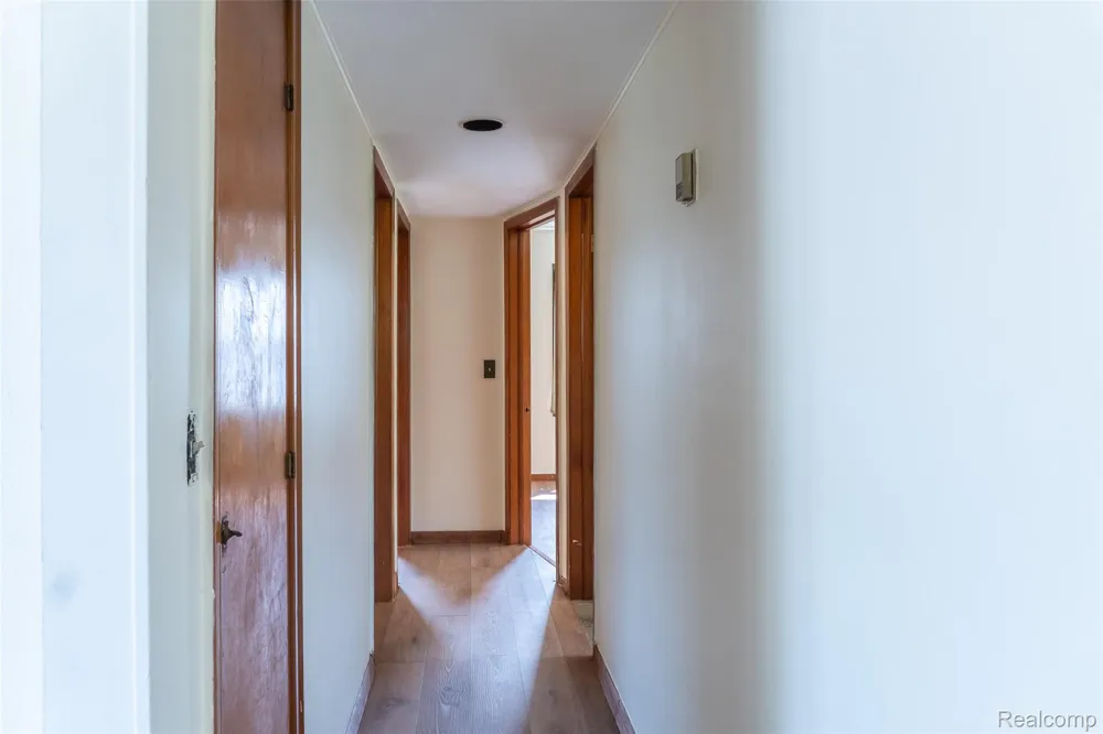 20301 Huron River Drive Rockwood City, MI 48173