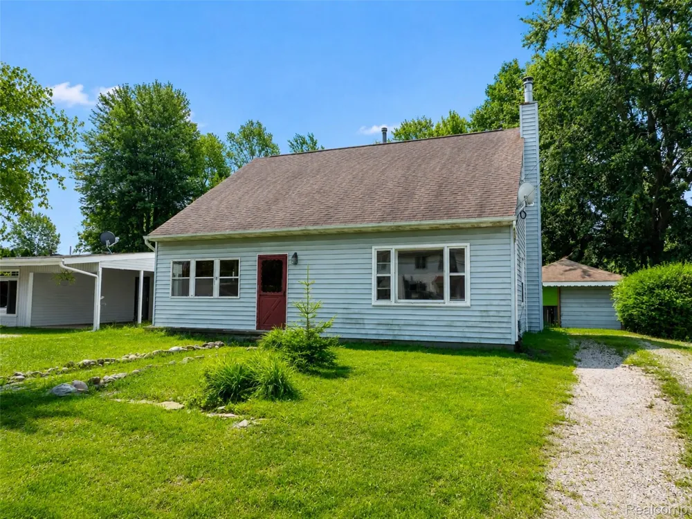 20301 Huron River Drive Rockwood City, MI 48173