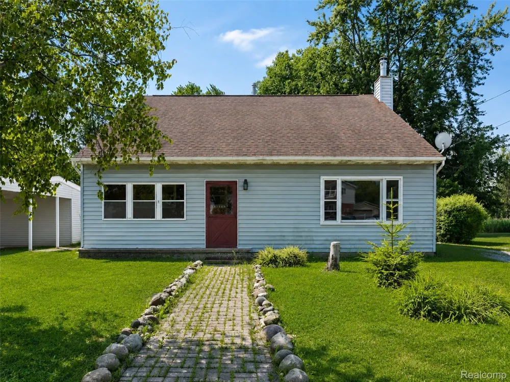 20301 Huron River Drive Rockwood City, MI 48173