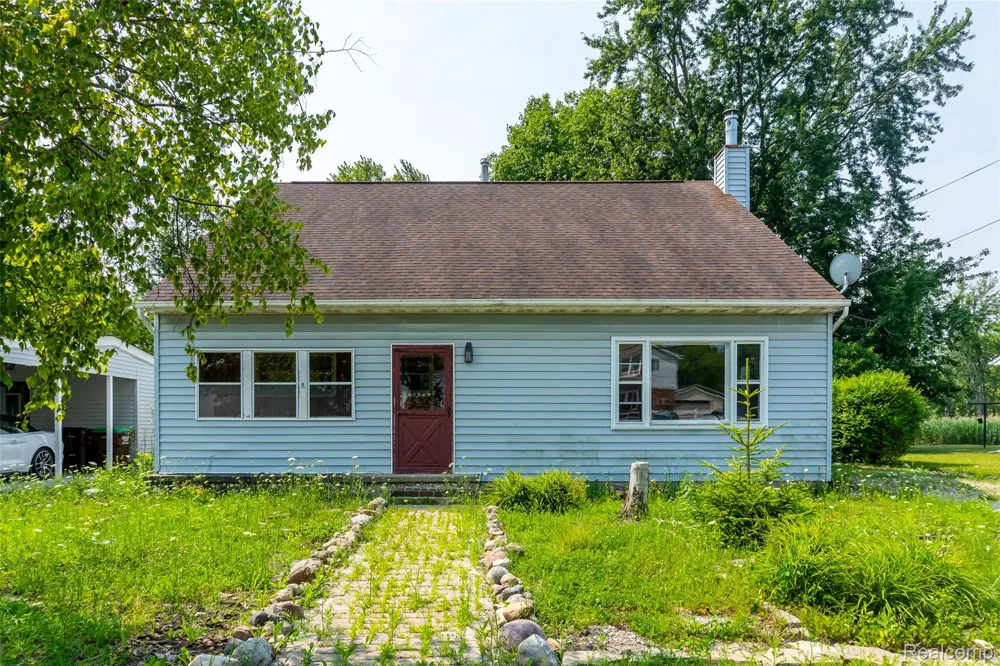 20301 Huron River Drive Rockwood City, MI 48173