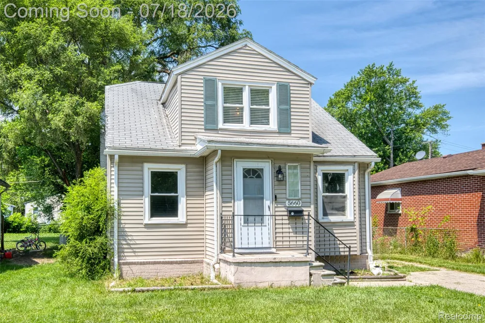 5660 Kingston Street Dearborn Heights City, MI 48125
