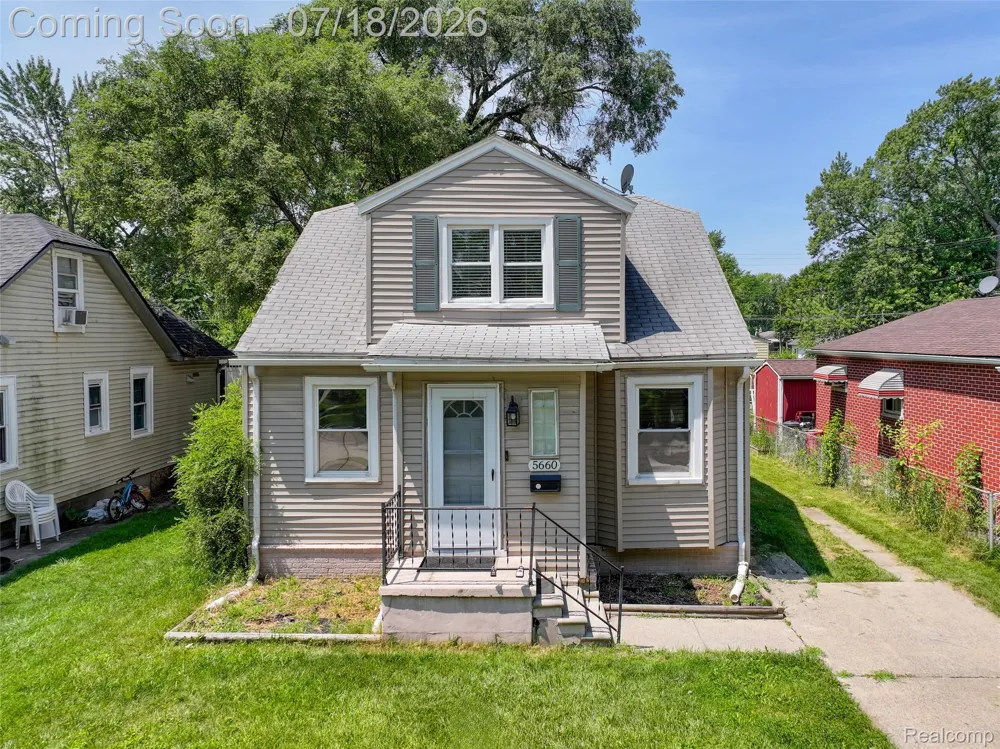 5660 Kingston Street Dearborn Heights City, MI 48125