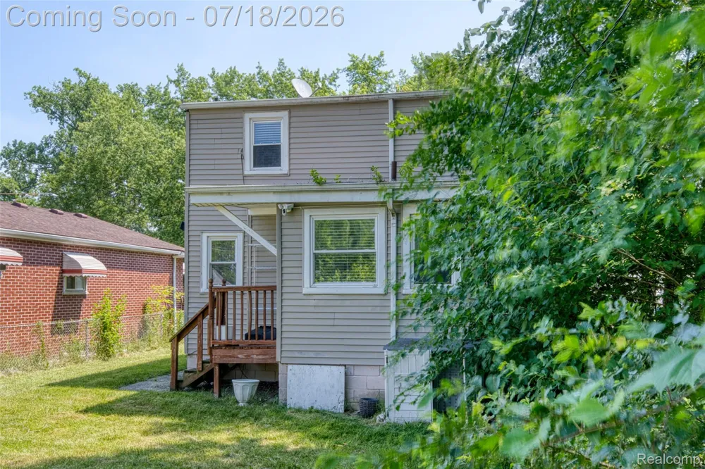 5660 Kingston Street Dearborn Heights City, MI 48125