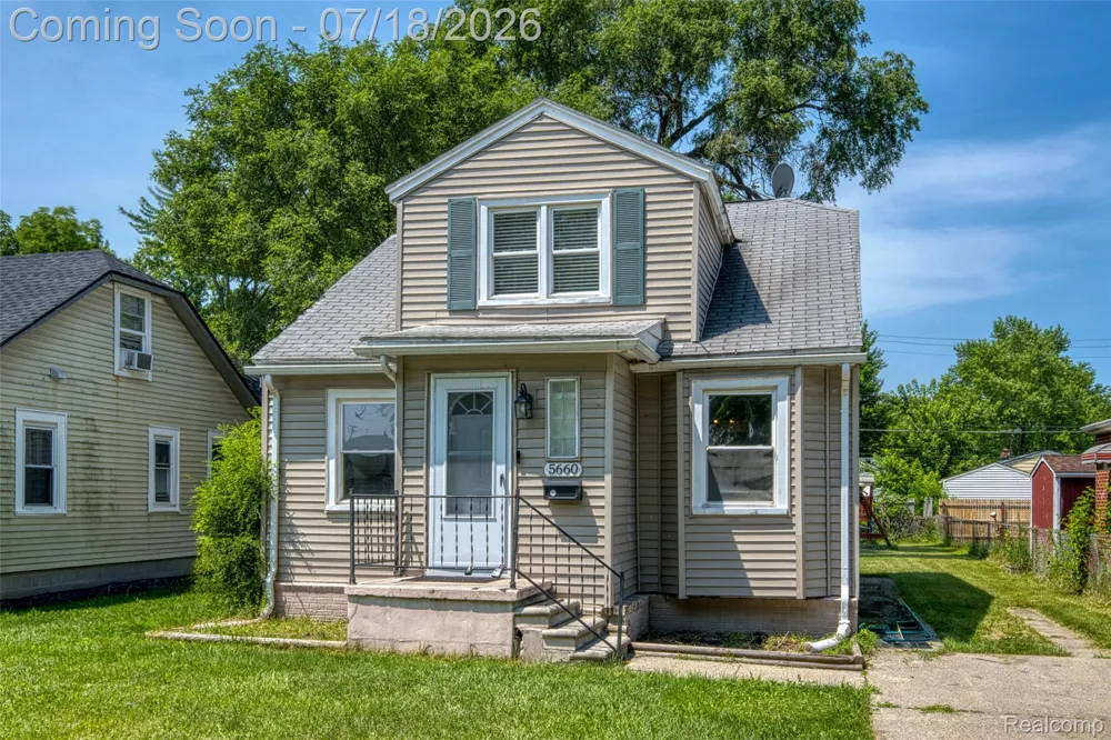 5660 Kingston Street Dearborn Heights City, MI 48125