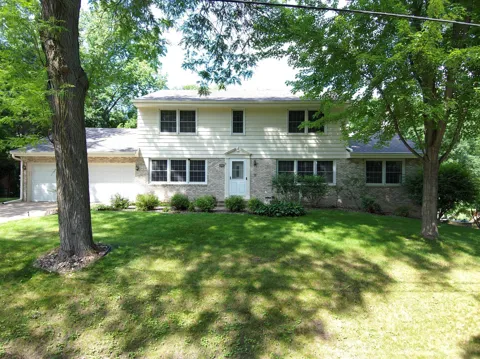 3931 Huntingdon Drive