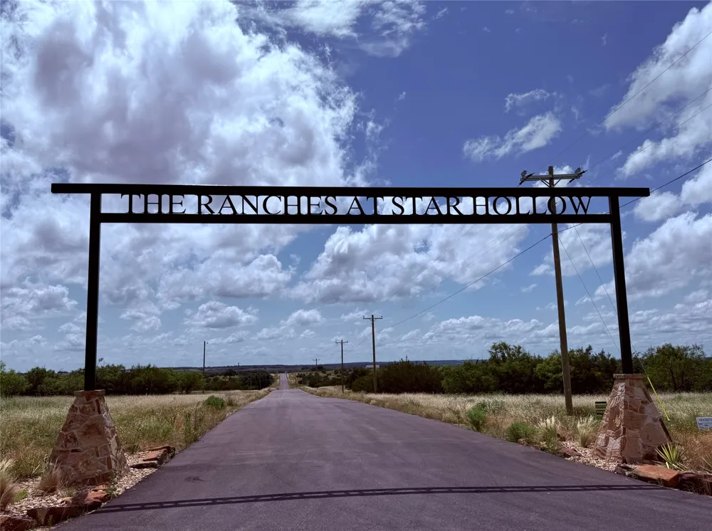 184 Gilmore Court Lipan, TX 76462