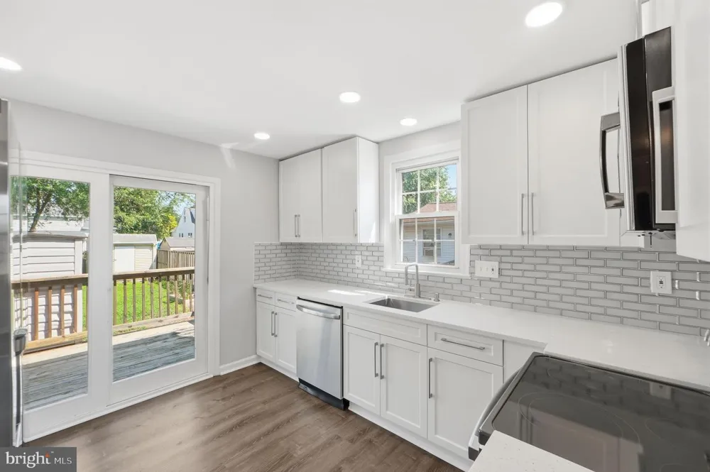 176 CARROLL ROAD Pasadena, MD 21122