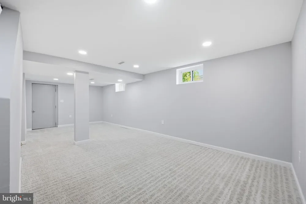 176 CARROLL ROAD Pasadena, MD 21122