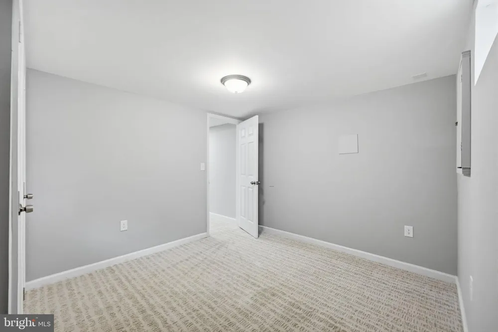 176 CARROLL ROAD Pasadena, MD 21122