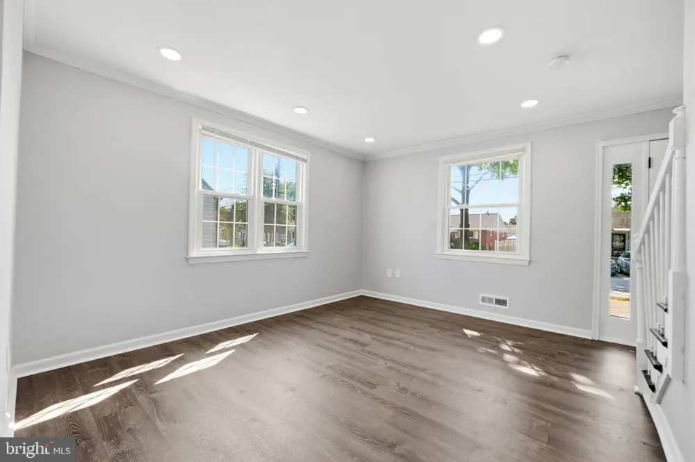 176 CARROLL ROAD Pasadena, MD 21122
