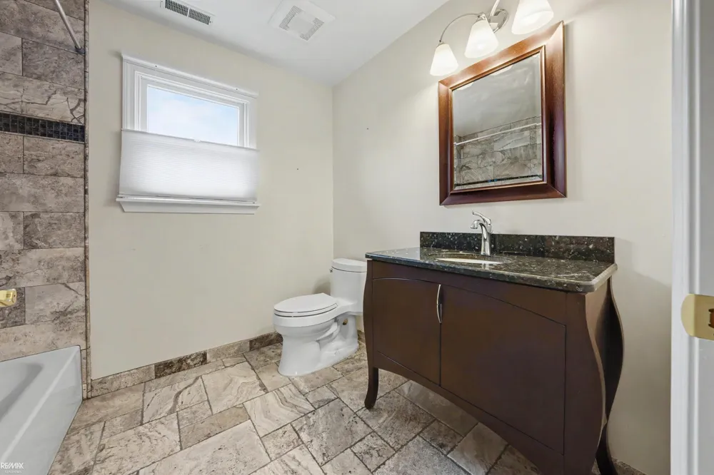 28900 S River Road Harrison Charter Township, MI 48045