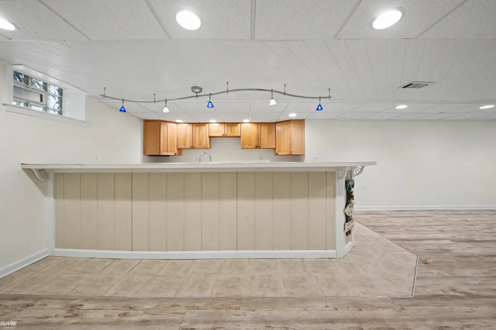28900 S River Road Harrison Charter Township, MI 48045