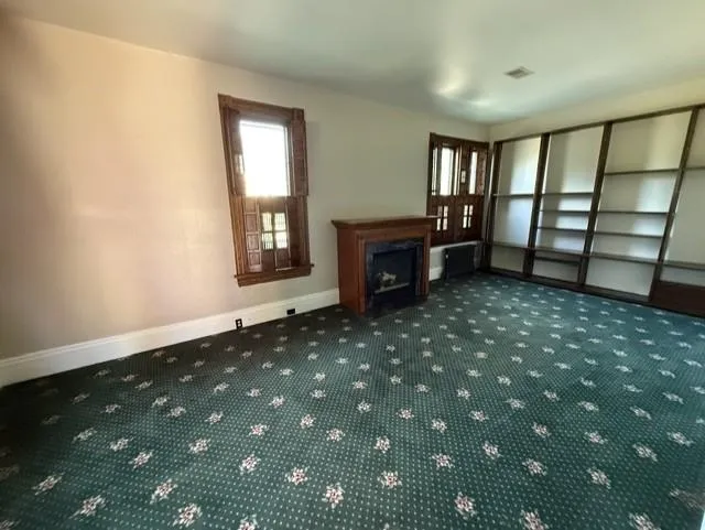 424 Center Street Alma City, MI 48801