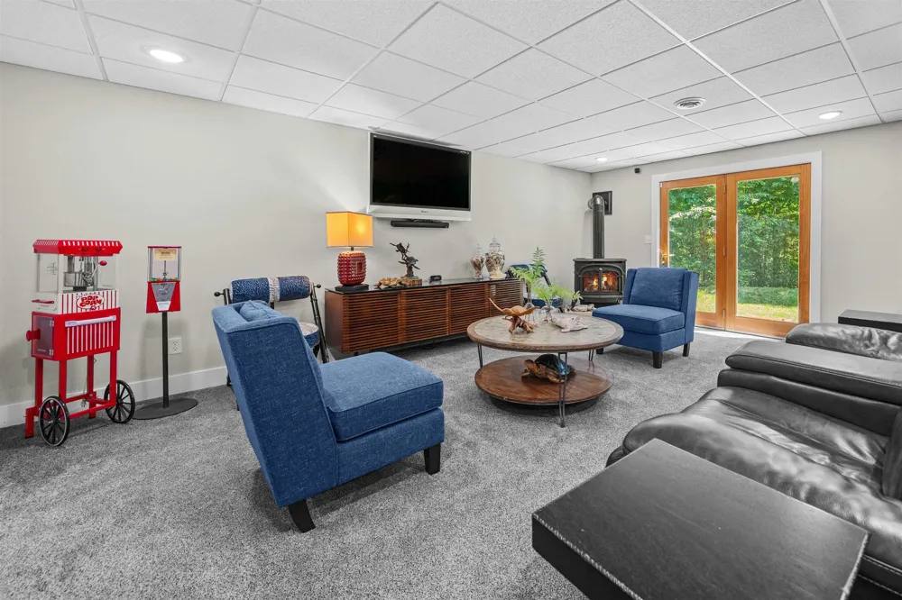 4490 Marykris Lane Long Lake Township, MI 49685