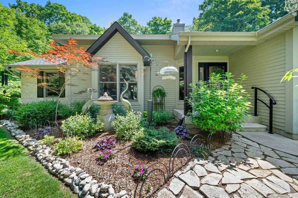 4490 Marykris Lane Long Lake Township, MI 49685