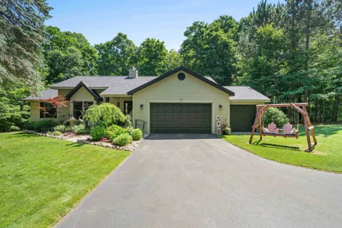 4490 Marykris Lane