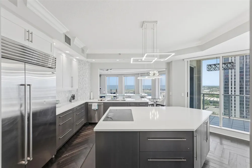 100 BEACH DRIVE NE #1900 St Petersburg, FL 33701