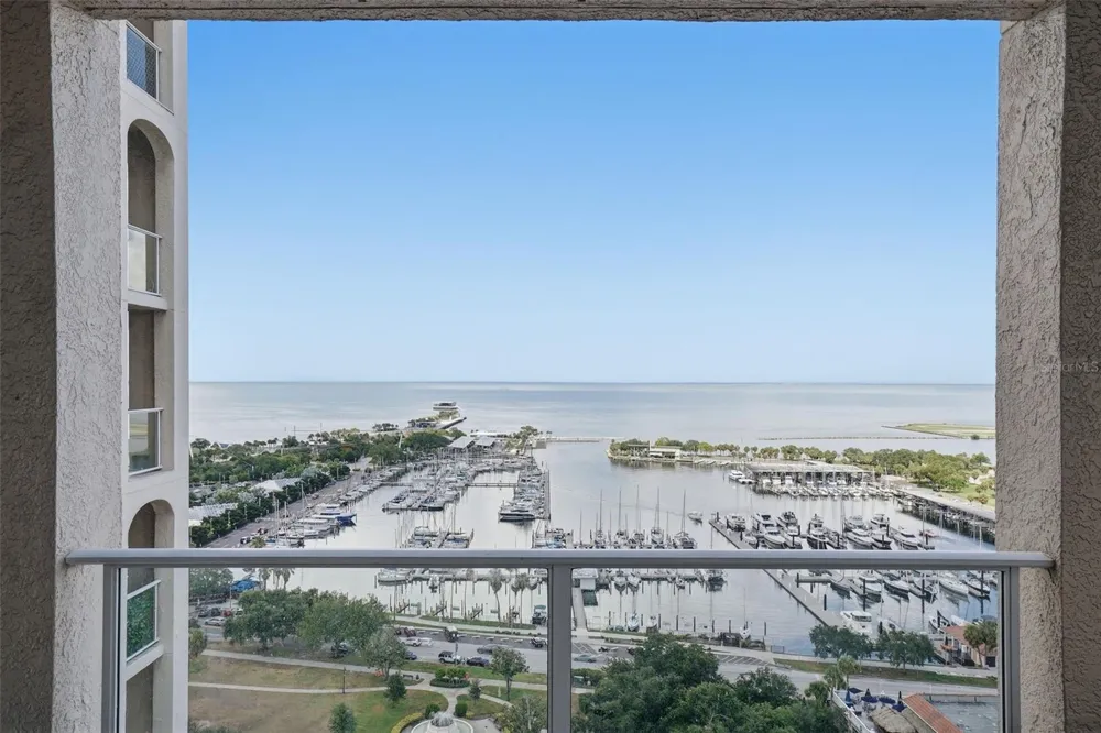 100 BEACH DRIVE NE #1900 St Petersburg, FL 33701