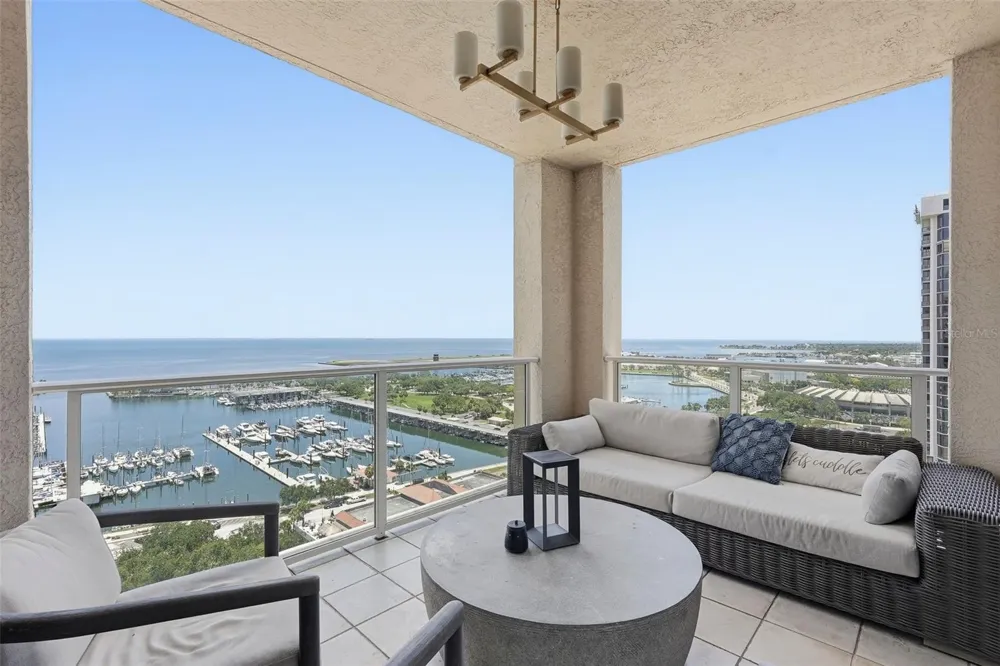 100 BEACH DRIVE NE #1900 St Petersburg, FL 33701