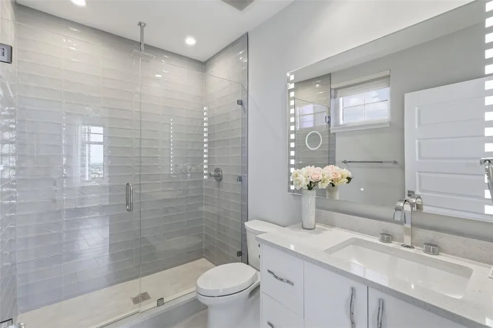 100 BEACH DRIVE NE #1900 St Petersburg, FL 33701