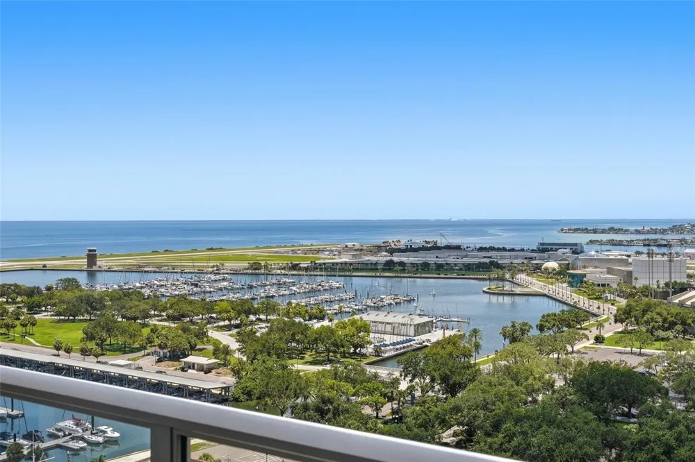 100 BEACH DRIVE NE #1900 St Petersburg, FL 33701