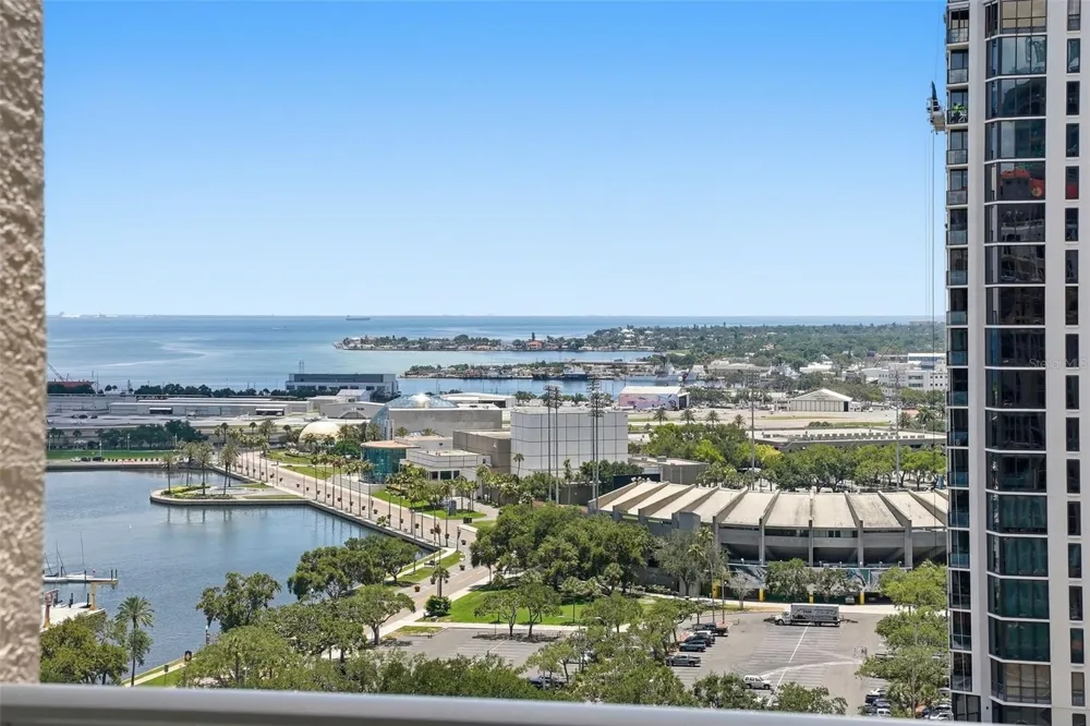 100 BEACH DRIVE NE #1900 St Petersburg, FL 33701