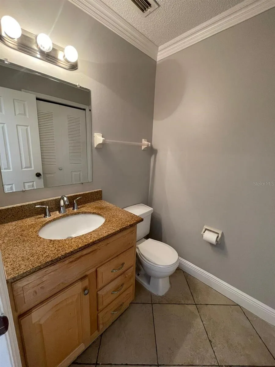 6218 YORKTOWN DRIVE #15 Orlando, FL 32807