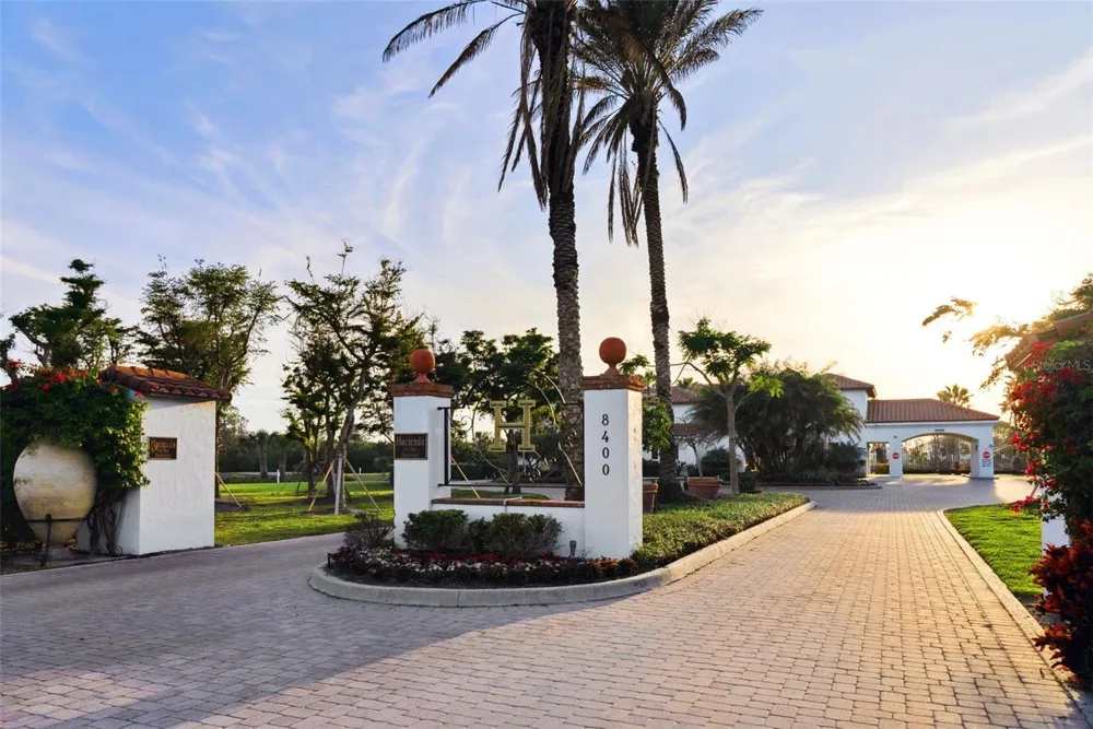 11120 HACIENDA DEL MAR BOULEVARD #F-205 Placida, FL 33946