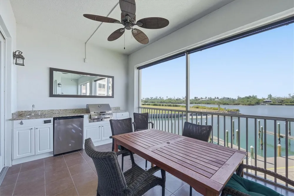 11120 HACIENDA DEL MAR BOULEVARD #F-205 Placida, FL 33946