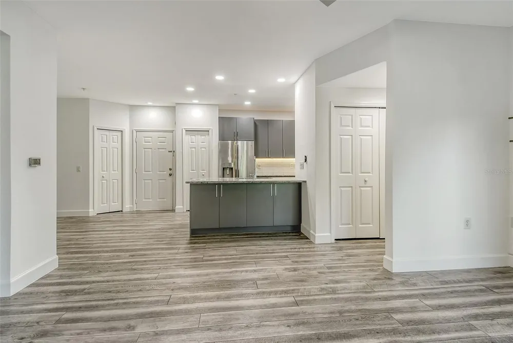 5160 NORTHRIDGE ROAD #107 Sarasota, FL 34238