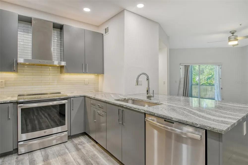 5160 NORTHRIDGE ROAD #107 Sarasota, FL 34238