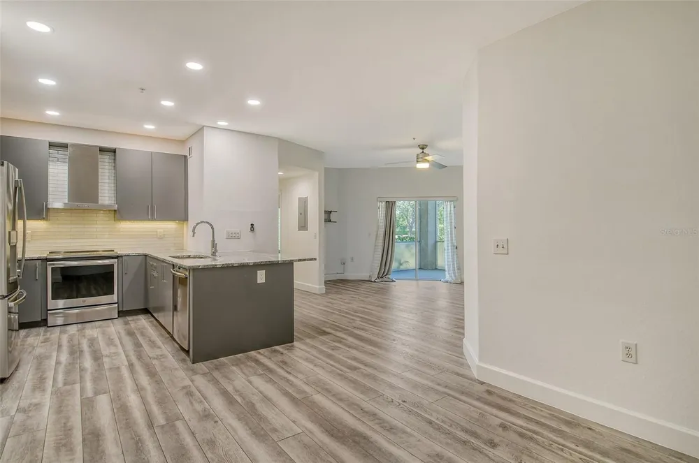 5160 NORTHRIDGE ROAD #107 Sarasota, FL 34238