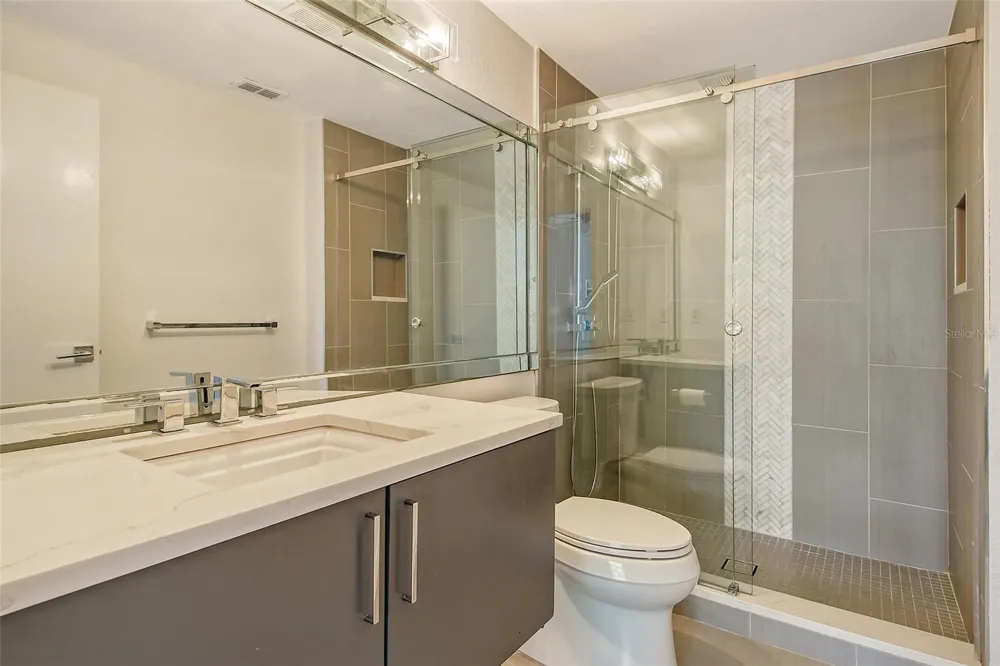 5160 NORTHRIDGE ROAD #107 Sarasota, FL 34238