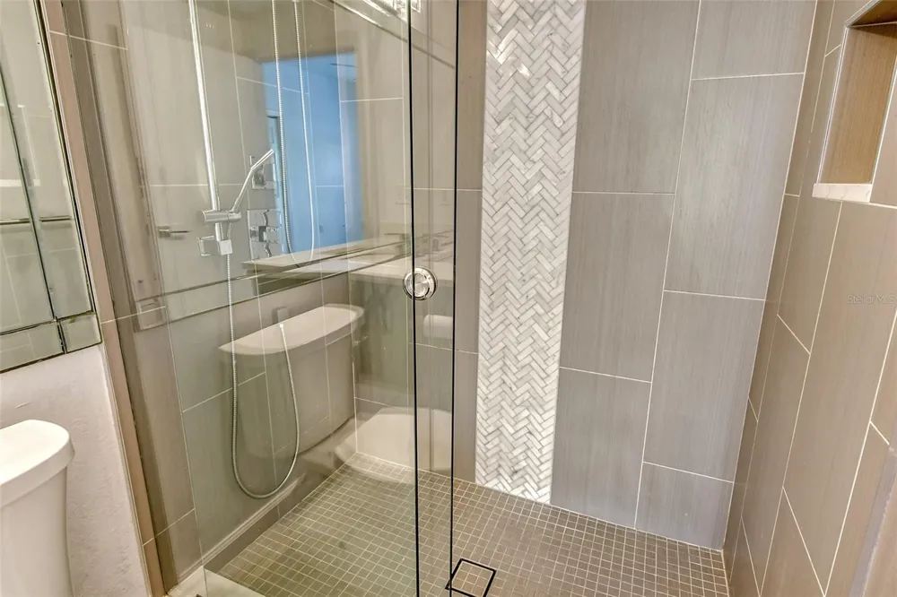 5160 NORTHRIDGE ROAD #107 Sarasota, FL 34238