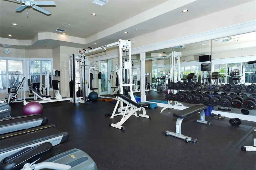 5160 NORTHRIDGE ROAD #107 Sarasota, FL 34238