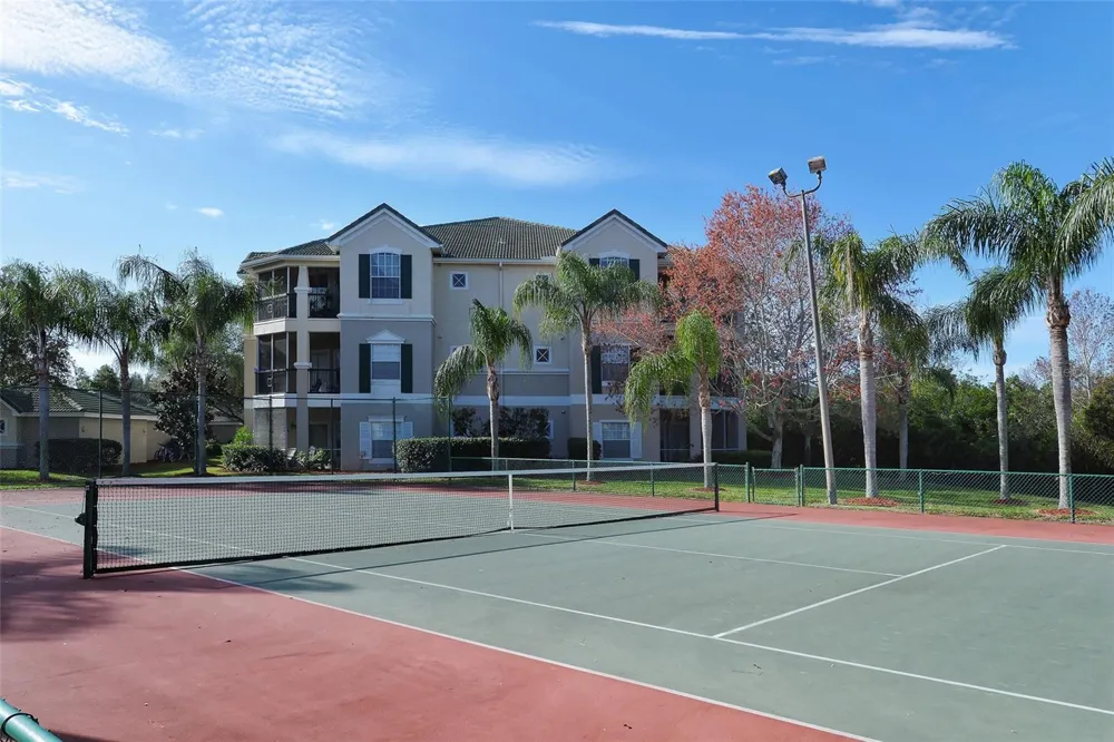 5160 NORTHRIDGE ROAD #107 Sarasota, FL 34238
