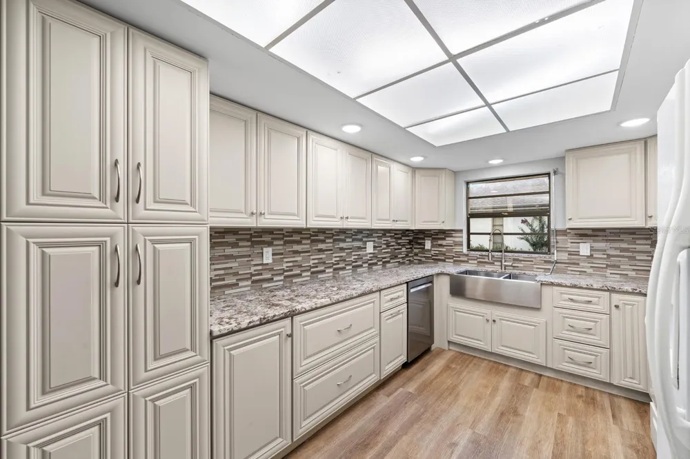1409 LANGLEY DRIVE #1409 Sun City Center, FL 33573