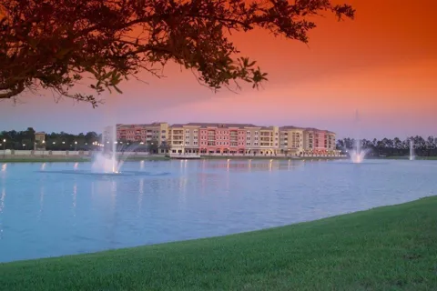 424 LUNA BELLA LANE #424