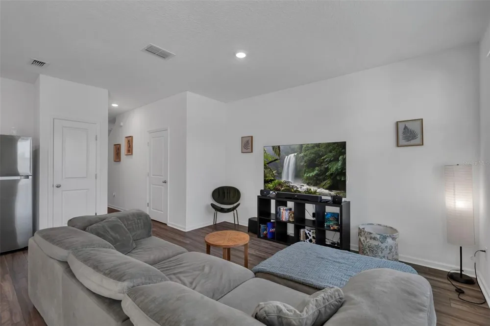 6359 KAY MORGAN LANE Gibsonton, FL 33534